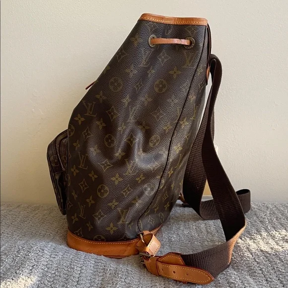 Louis Vuitton Montsouris GM vintage buckle monogram - Picture 10 of 14